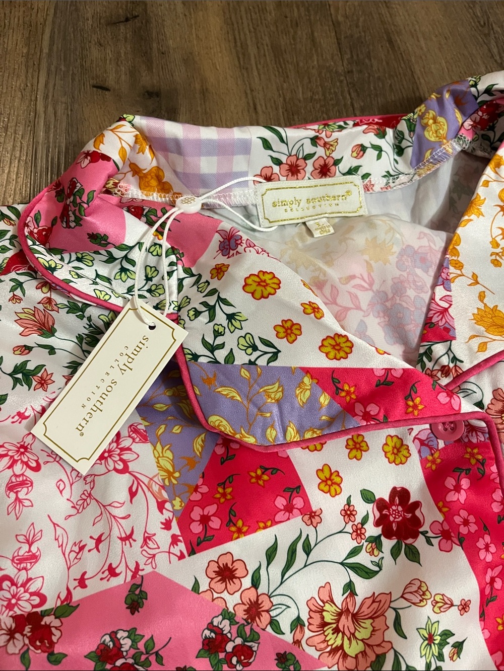 Women’s NWT Simply Southern Pink Floral Patchwork two piece Pajamas - Picture 4 of 4